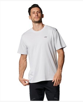UAヘビーウエイト チャージドコットン ショートスリーブ パッチ Tシャツ（トレーニング/MEN）